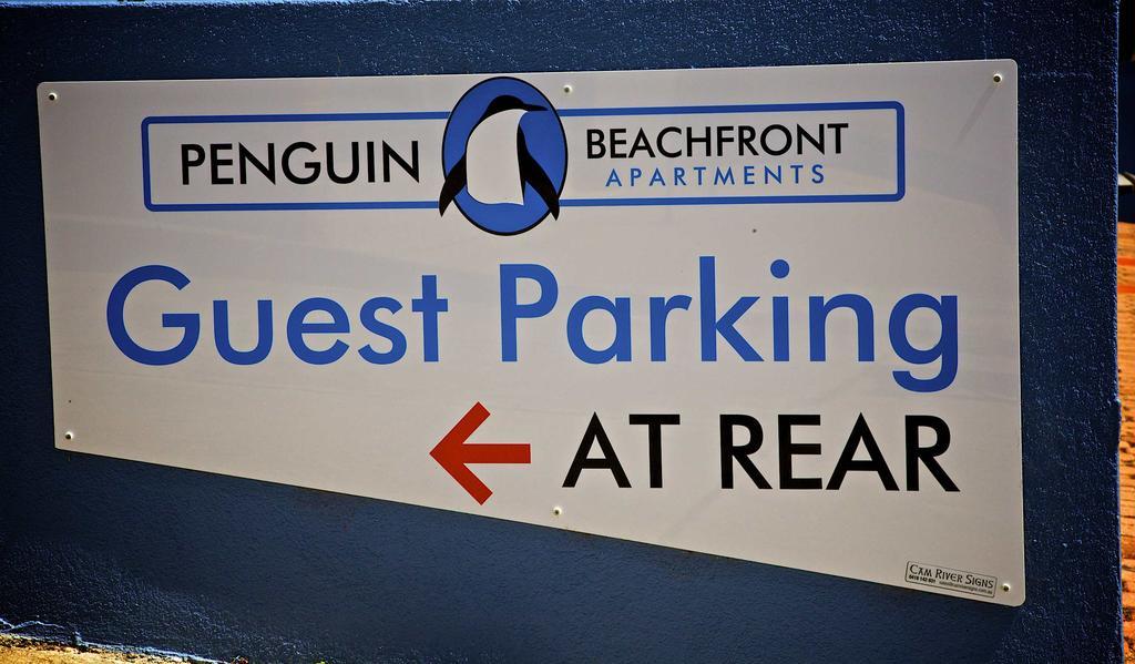 Penguin Beachfront Apartments Room photo